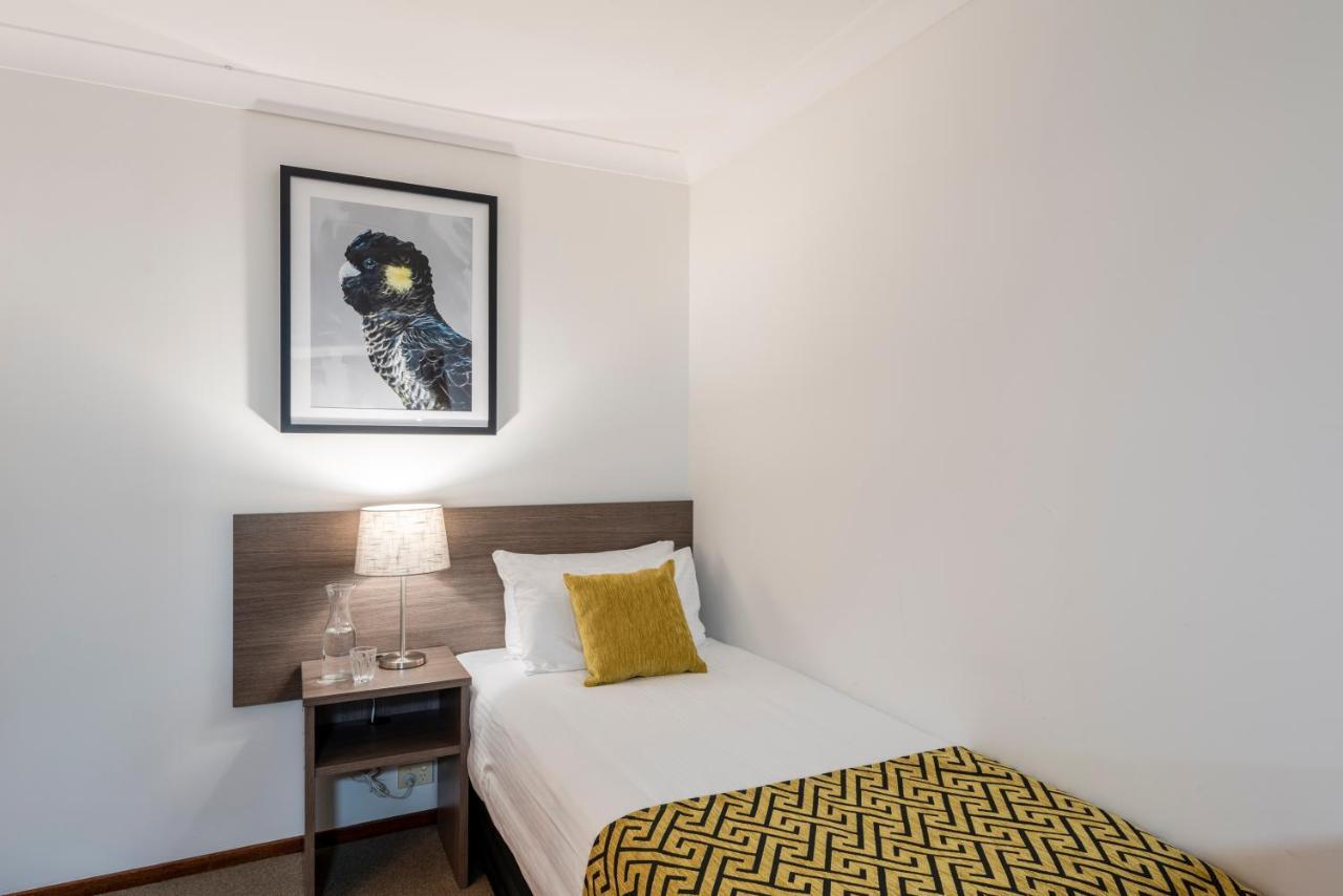 Best Western Plus Ambassador Ориндж Екстериор снимка
