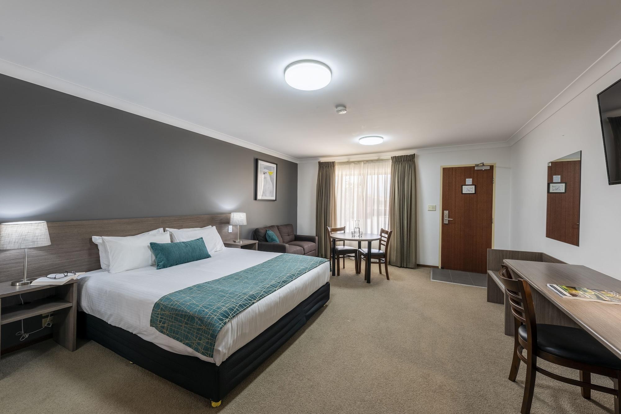 Best Western Plus Ambassador Ориндж Екстериор снимка