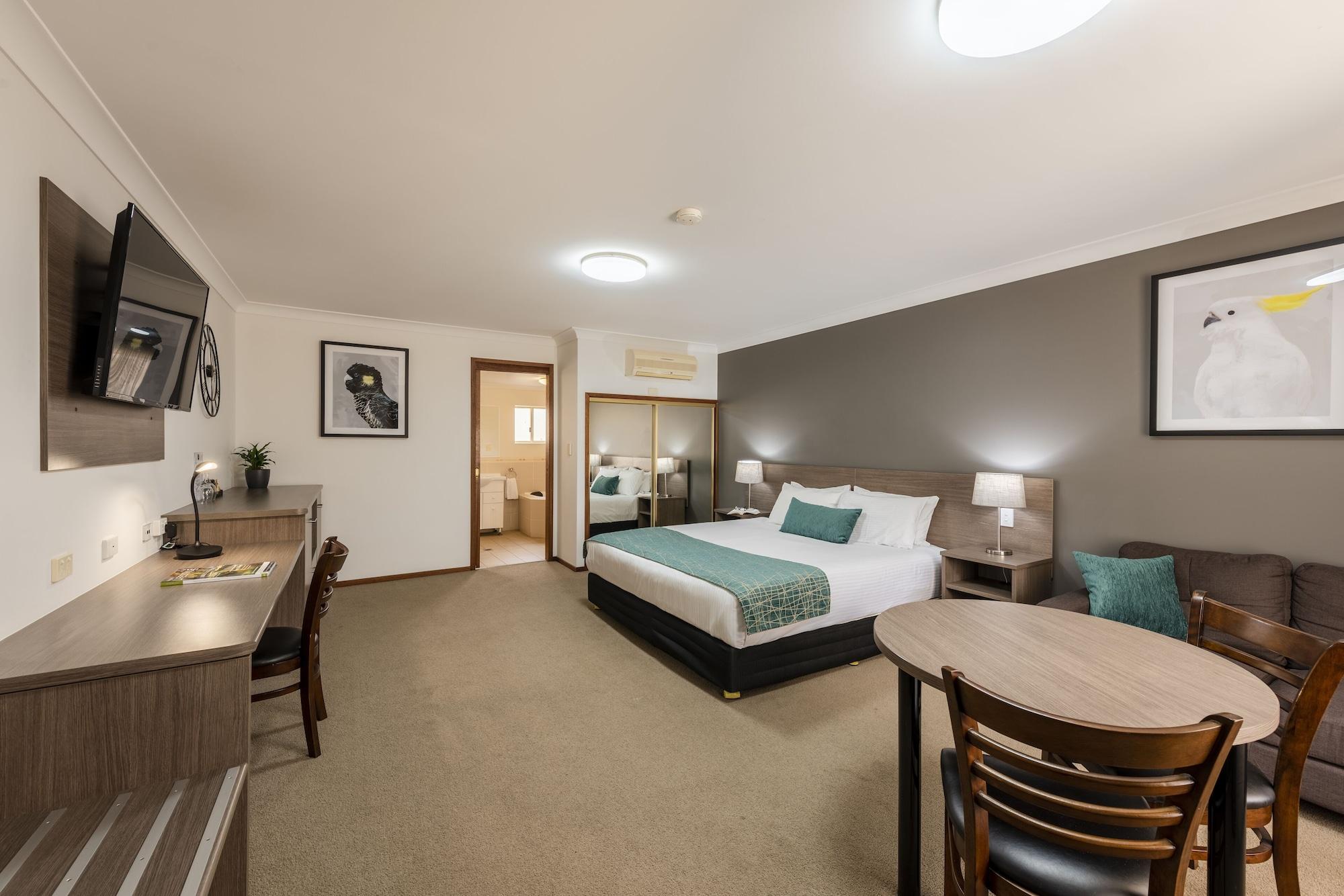 Best Western Plus Ambassador Ориндж Екстериор снимка