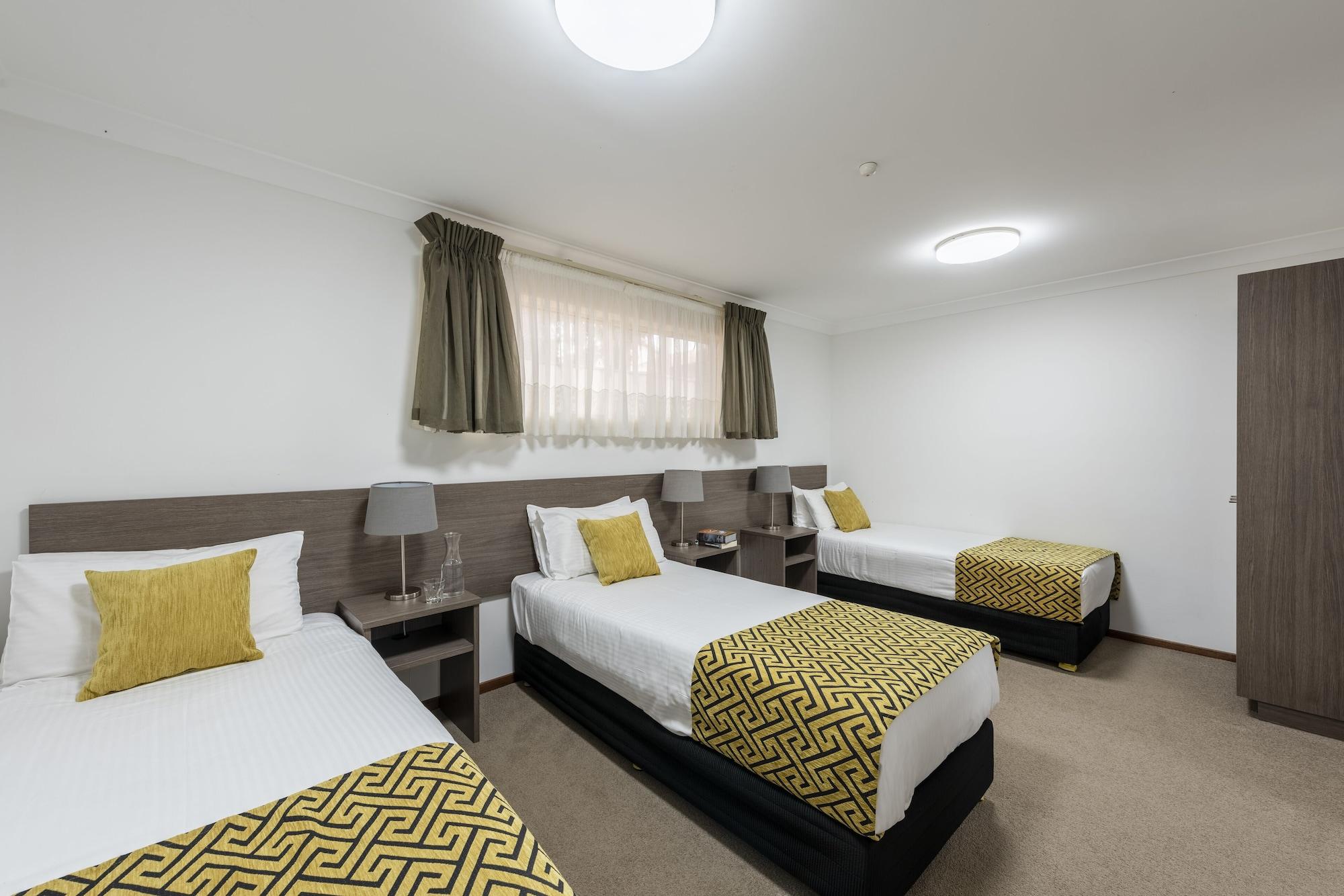 Best Western Plus Ambassador Ориндж Екстериор снимка