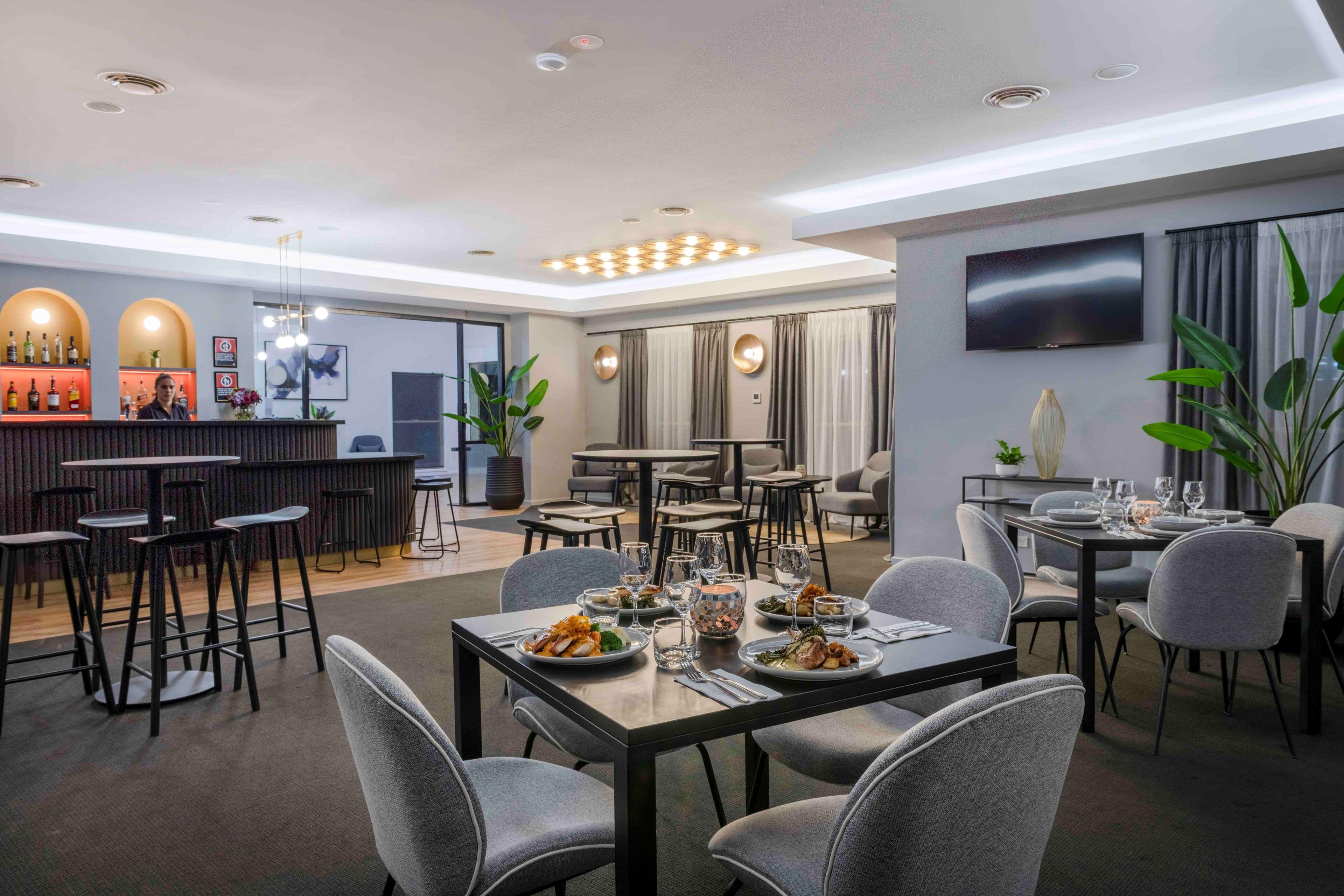 Best Western Plus Ambassador Ориндж Екстериор снимка