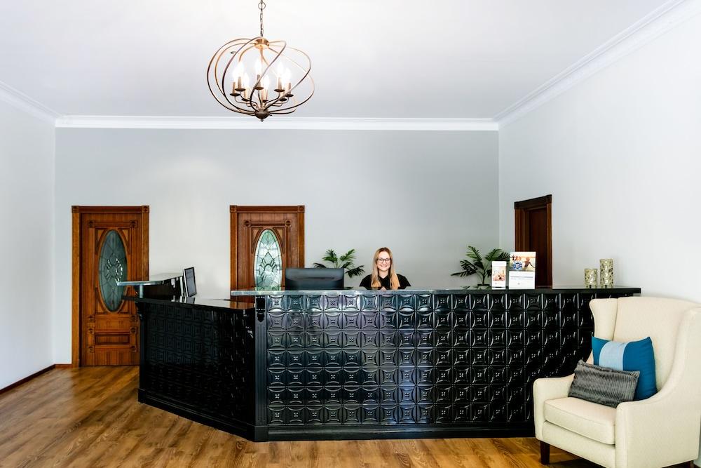Best Western Plus Ambassador Ориндж Екстериор снимка